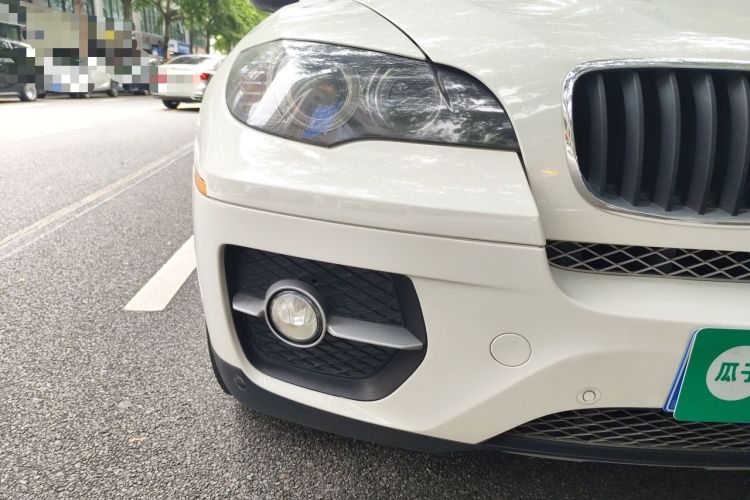 Used BMW X6  Right Front Headlight