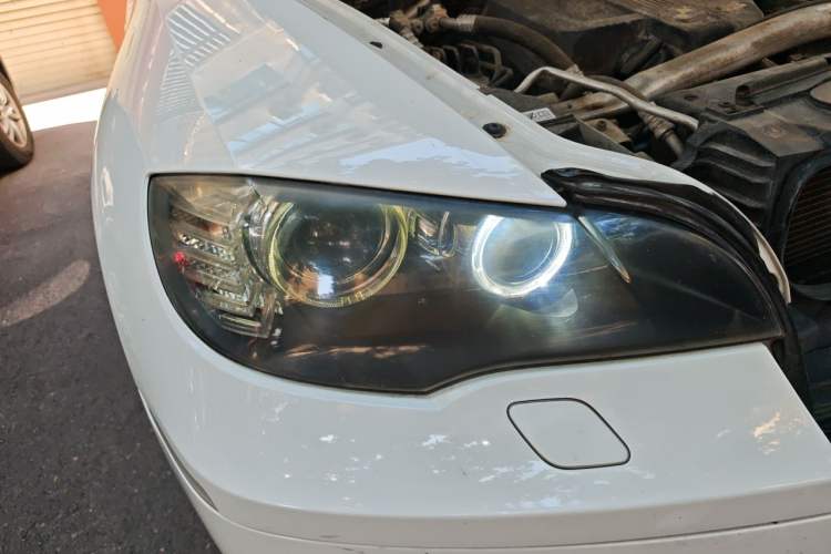 Used BMW X6 2011 xDrive35i Right Front Headlight
