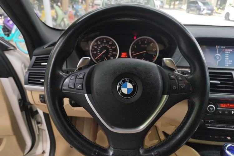 Used BMW X6  Steering Wheel