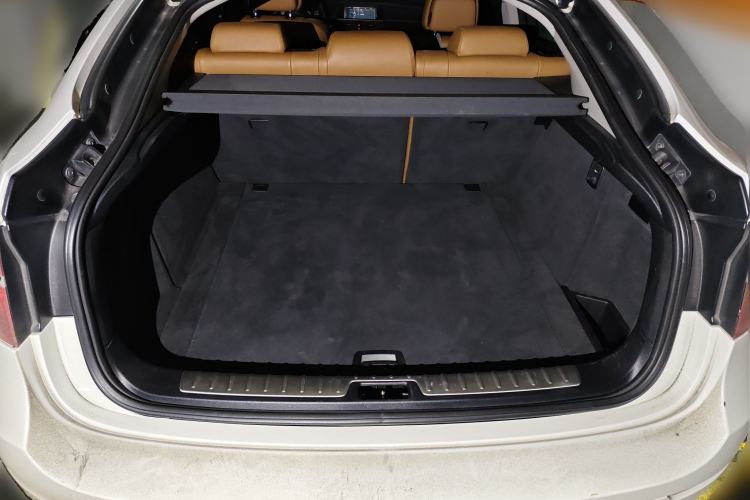 Used BMW X6 2011 xDrive35i Trunk
