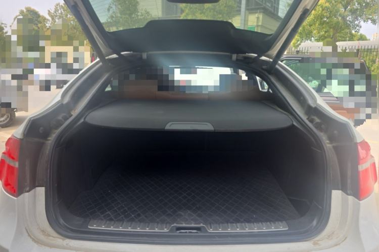 Used BMW X6 2011 xDrive35i Trunk