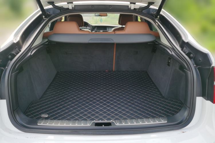 Used BMW X6 2011 xDrive35i Trunk