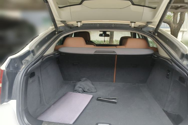 Used BMW X6 2011 xDrive35i Trunk