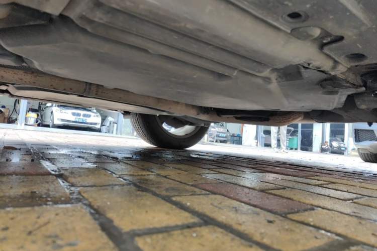 Used BMW X6 2011 xDrive35i Chassis Rear Left