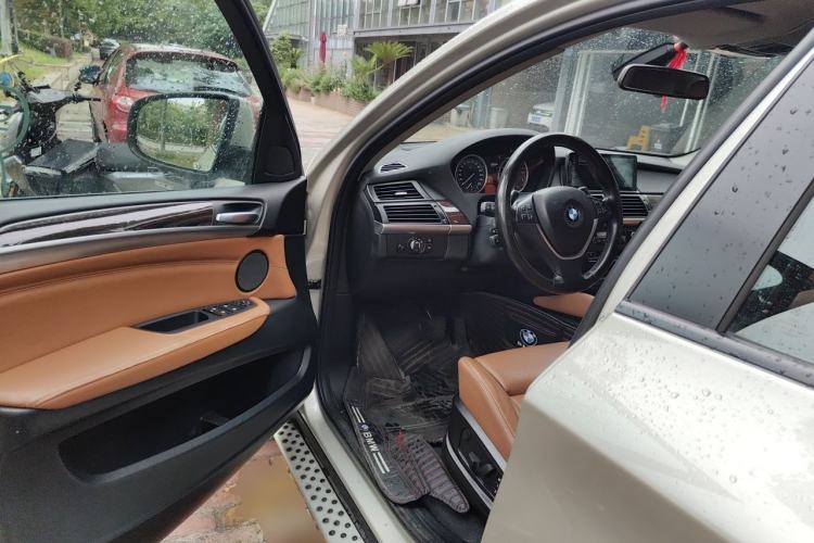 Used BMW X6 2011 xDrive35i Driver Seat