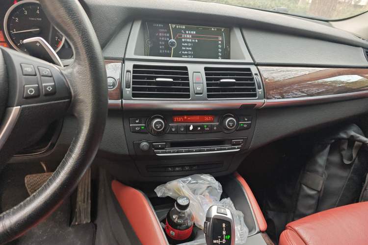 Used BMW X6 2012 xDrive35i Audio And AC Panel
