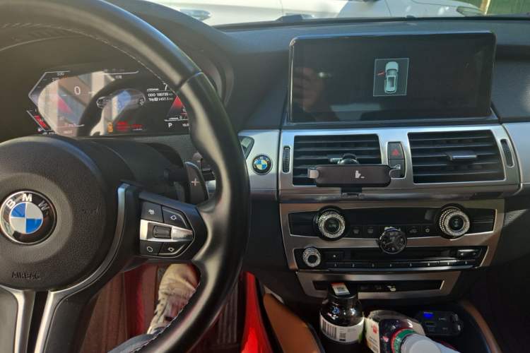 Used BMW X6 2012 xDrive35i Audio And AC Panel
