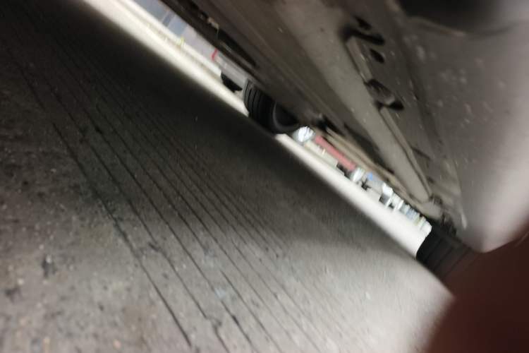 Used BMW X6 2012 xDrive35i Middle East version Chassis Front Left