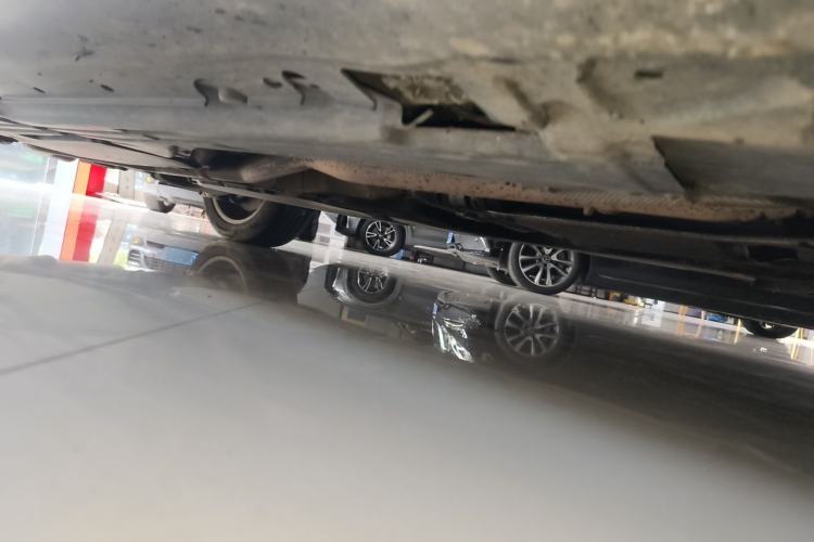 Used BMW X6 2012 xDrive35i Chassis Front Right
