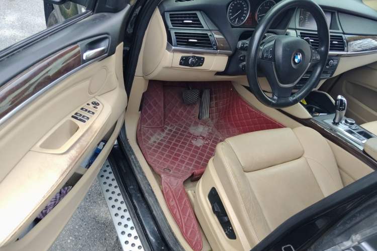 Used BMW X6 2012 xDrive35i Driver Seat