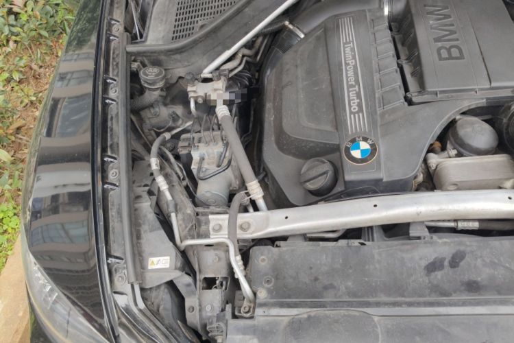 Used BMW X6 2012 xDrive35i Engine Bay Right