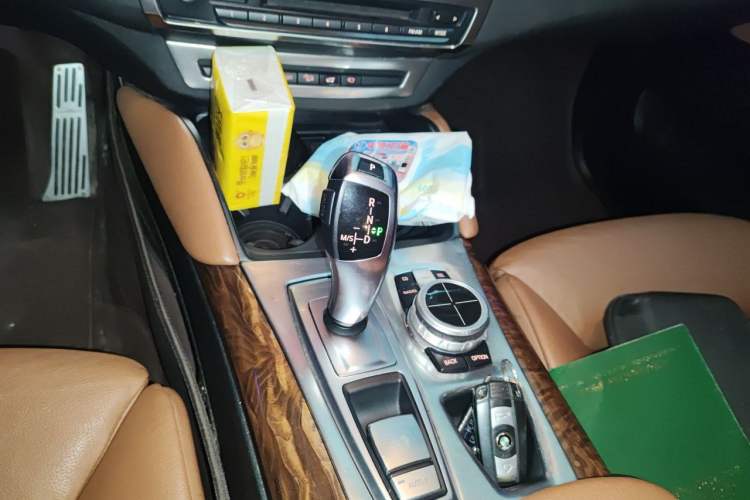 Used BMW X6 2012 xDrive35i Gear Lever