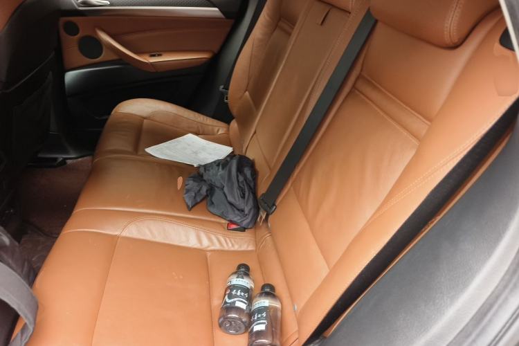 Used BMW X6 2012 xDrive35i Middle East version Left Rear Seat