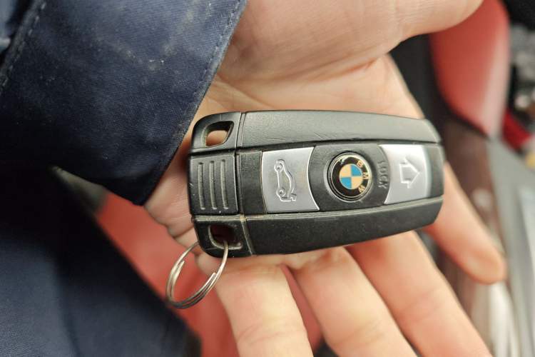 Used BMW X6 2012 xDrive35i Vehicle Key