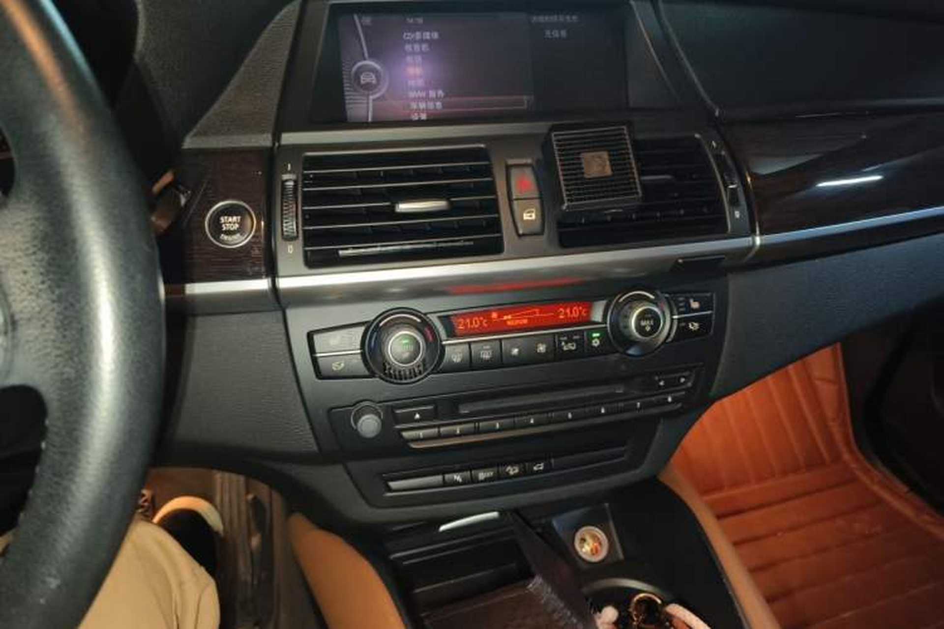 Used BMW X6 2012 xDrive35i Audio And AC Panel