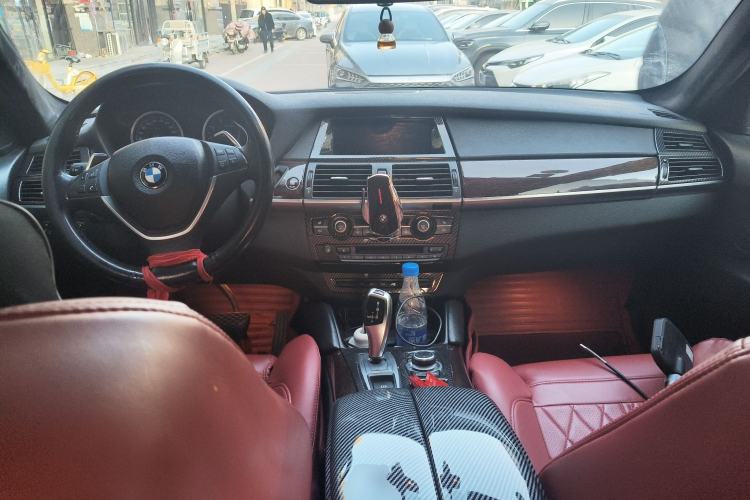 Used BMW X6 2012 xDrive35i Center Console