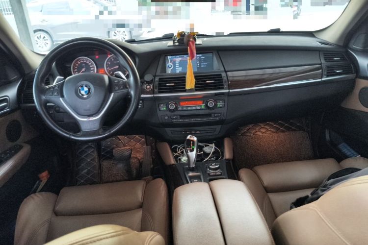 Used BMW X6 2012 xDrive35i Center Console