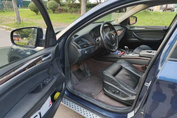 Used BMW X6 2012 xDrive35i Driver Seat