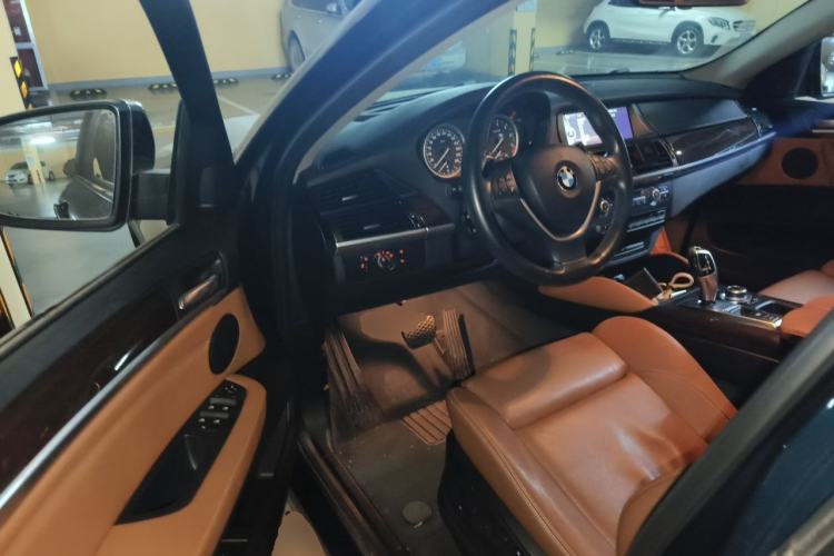Used BMW X6 2012 xDrive35i Driver Seat