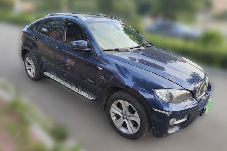 Used BMW X6 2012 xDrive35i Front Right 45 Deg