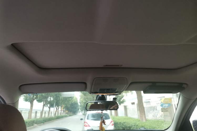 Used BMW X6 2012 xDrive35i Headliner