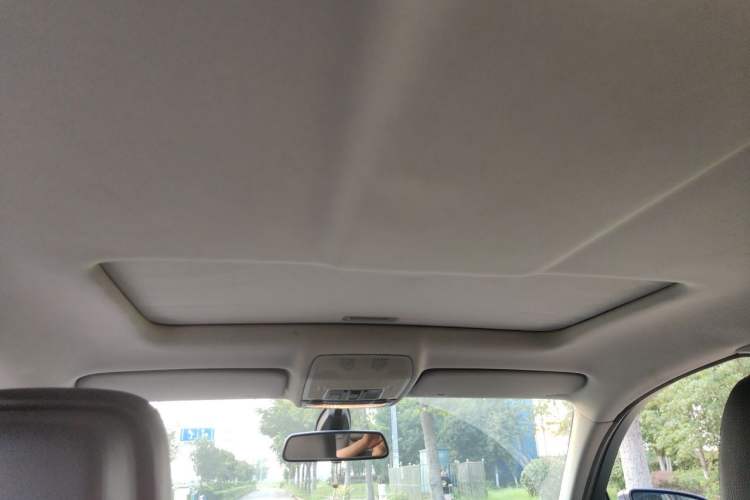 Used BMW X6 2012 xDrive35i Headliner