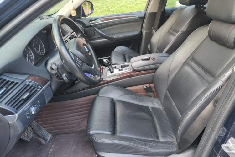 Used BMW X6 2012 xDrive35i Left Front Seat
