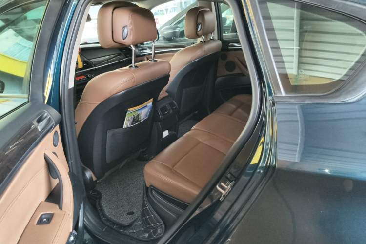 Used BMW X6 2012 xDrive35i Left Rear Seat