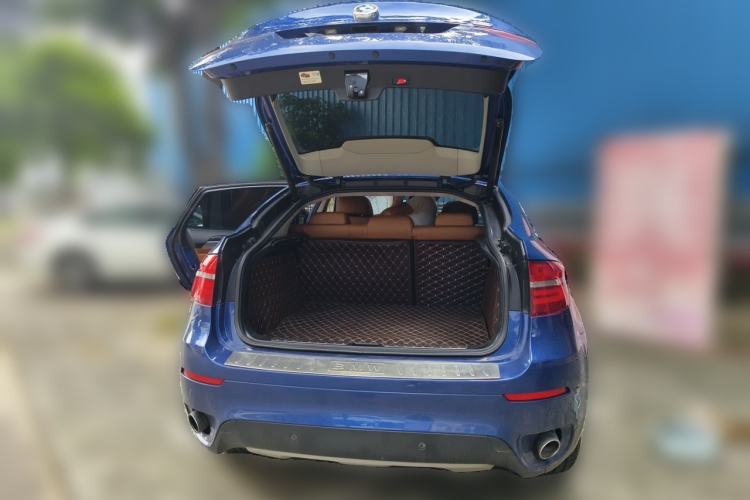 Used BMW X6 2012 xDrive35i U.S. specification Trunk