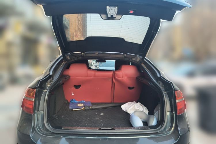 Used BMW X6 2012 xDrive35i Trunk