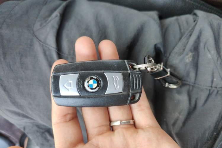 Used BMW X6 2012 xDrive35i Vehicle Key