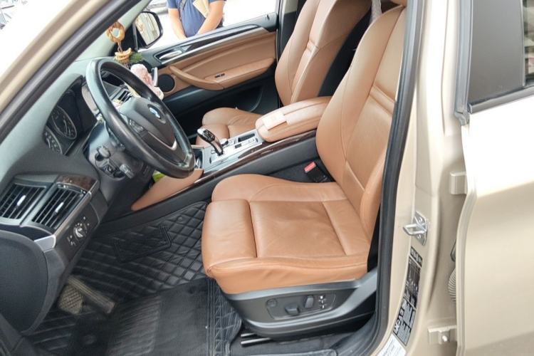 Used BMW X6 2012 xDrive35i Left Front Seat