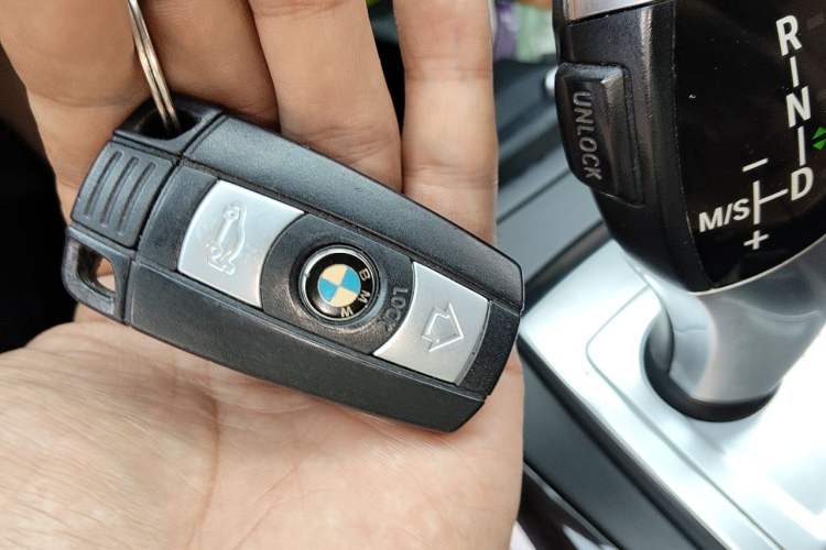 Used BMW X6 2012 xDrive35i Vehicle Key