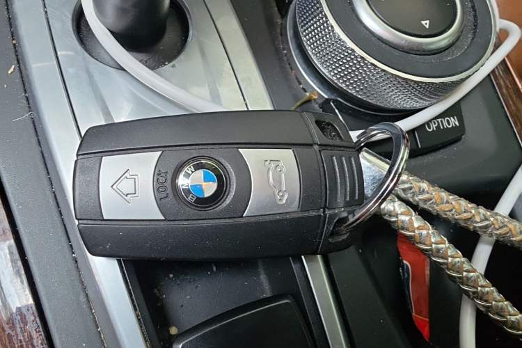 Used BMW X6 2012 xDrive35i Vehicle Key