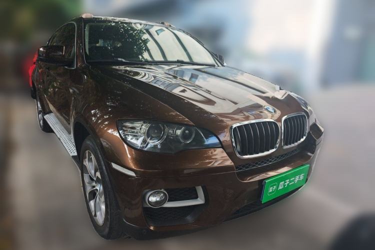 Used BMW X6 2012 xDrive35i Front Right 45 Deg