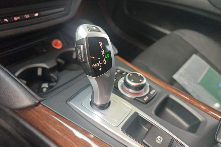 Used BMW X6 2012 xDrive35i Gear Lever