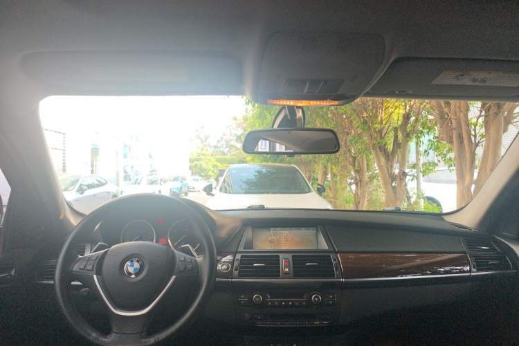 Used BMW X6 2012 xDrive35i Headliner