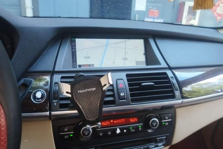 Used BMW X6 2012 xDrive35i U.S. specification Audio And AC Panel