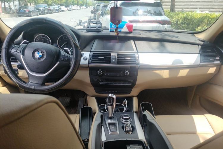 Used BMW X6 2012 xDrive35i U.S. specification Center Console