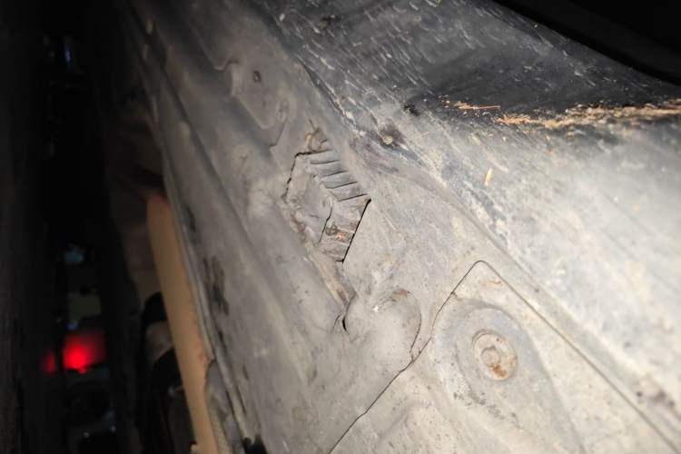 Used BMW X6  Chassis Front Right