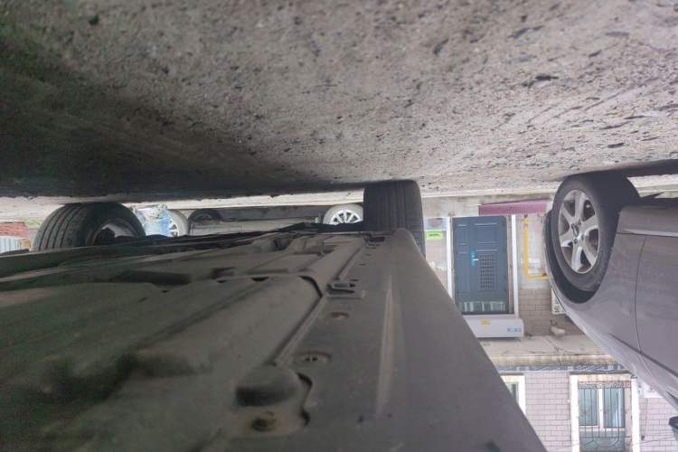 Used BMW X6 2012 xDrive35i Chassis Rear Left