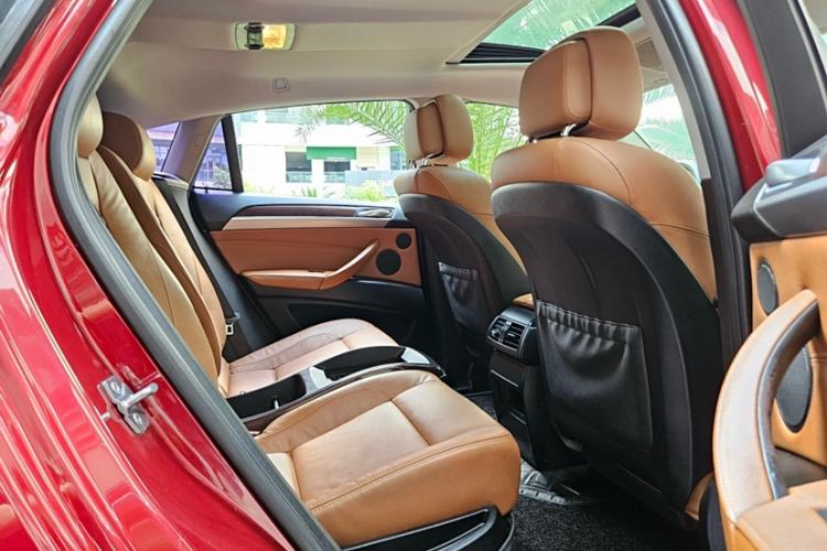 Used BMW X6 2012 xDrive35i Exterior 12