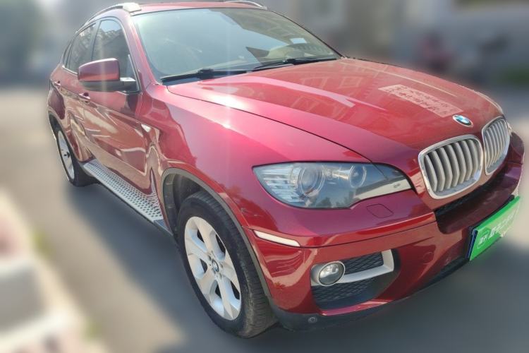 Used BMW X6 2012 xDrive35i Front Right 45 Deg