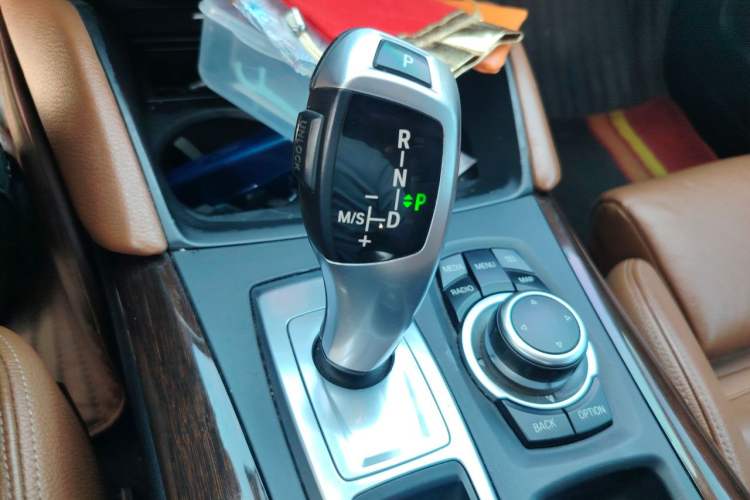 Used BMW X6 2012 xDrive35i Gear Lever