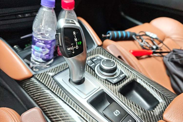 Used BMW X6 2012 xDrive35i Gear Lever
