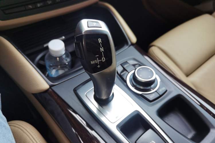 Used BMW X6 2012 xDrive35i Gear Lever