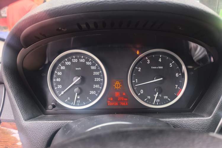 Used BMW X6 2012 xDrive35i Instrument Cluster
