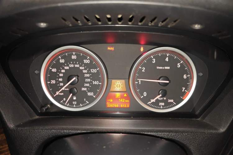 Used BMW X6  Instrument Cluster