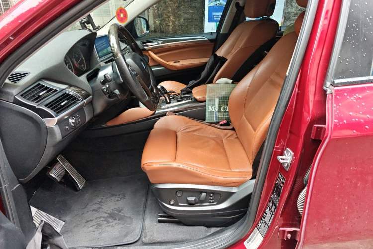 Used BMW X6 2012 xDrive35i Left Front Seat