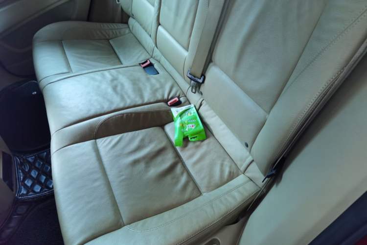 Used BMW X6 2012 xDrive35i Left Rear Seat